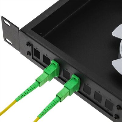 Puerto fijo del panel de remiendo de la fibra óptica del soporte de estante ODF 1U 12 con el panel del adaptador