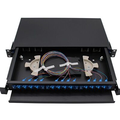 19" 24 bases interiores portuarias del soporte de estante del panel de remiendo de la fibra óptica 1U ODF 24