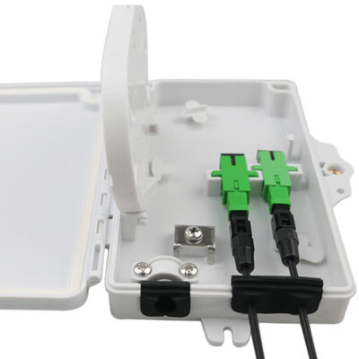 Caja de terminales de fibra óptica de 2 puertos FTTH PC exterior / interior ABS Material gris claro