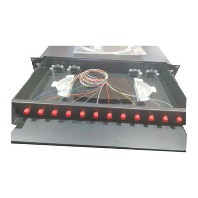 12 FC UPC Panel de parches deslizantes de fibra óptica para instalaciones de red eficientes